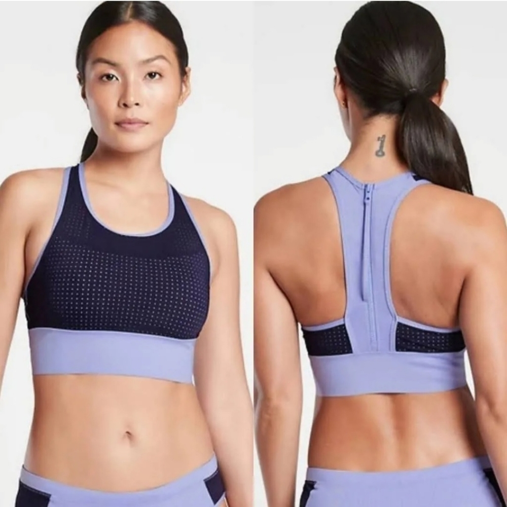 NEW Athleta Cross Train Bikini Top Blue Lavender Size Medium MSRP $64 SU013